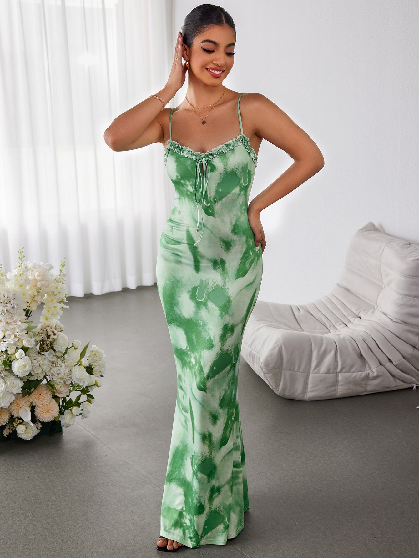 Cut Out Tie Front Trim Floral Bodycon Dress