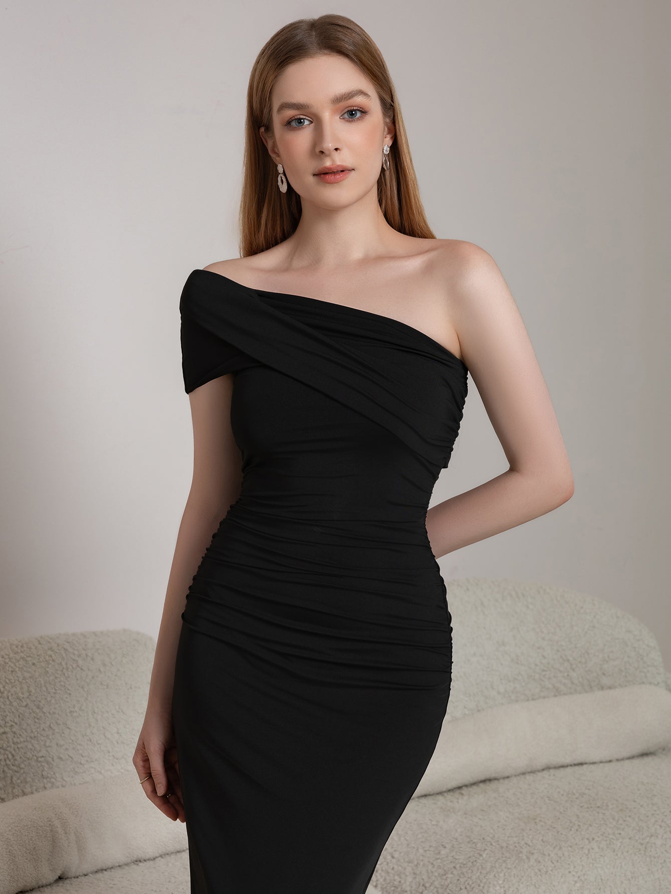 One Shoulder Ruched Solid Midi Dress