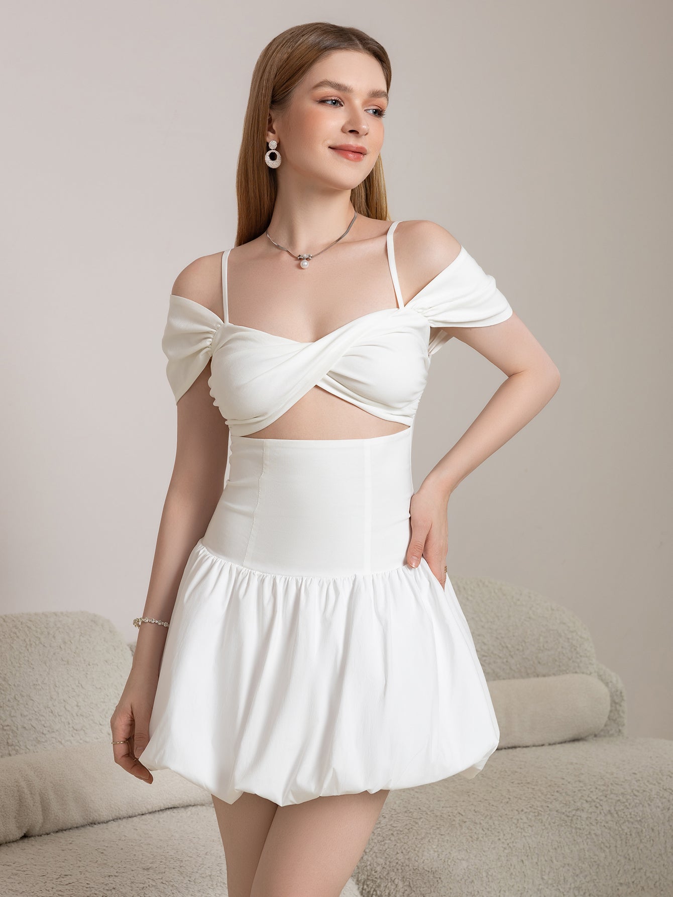 Cut Out Twist Front Cold Shoulder Ruched Cake Dress